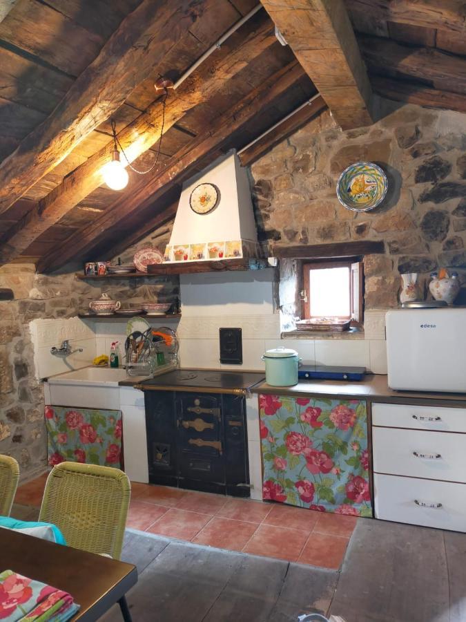 Ferienhaus Vivienda Pasiega Lo Lucas 1920
