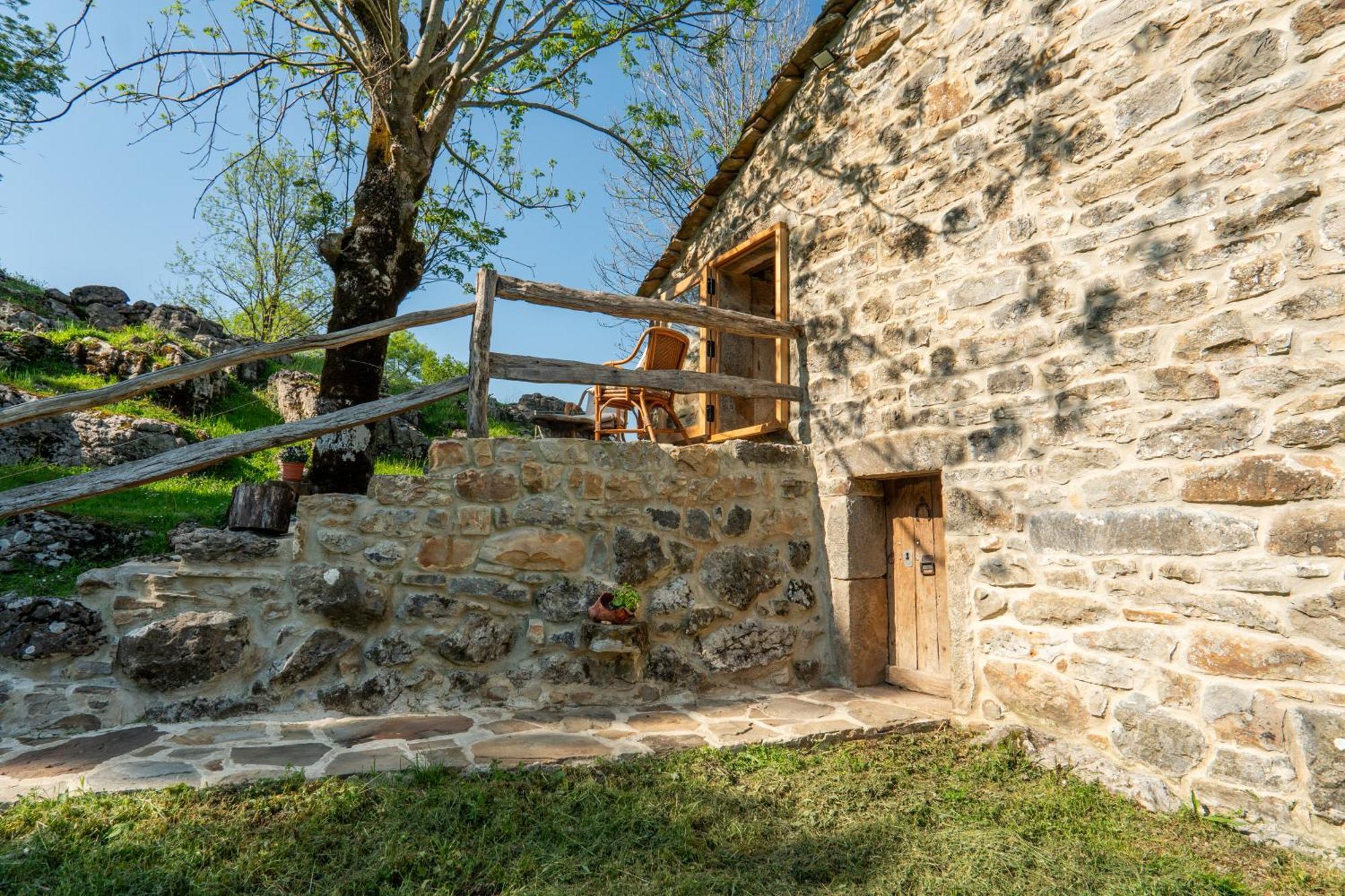 Vivienda Pasiega Lo Lucas 1920 * San Roque de Ríomiera