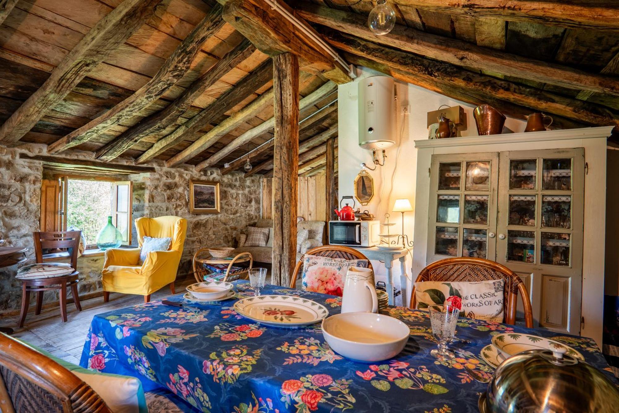 Vivienda Pasiega Lo Lucas 1920 * San Roque de Ríomiera