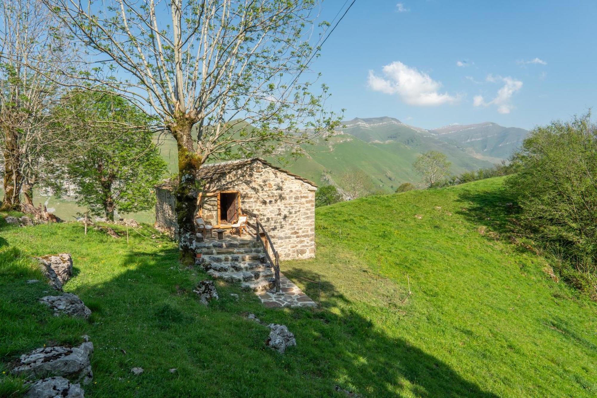 Vivienda Pasiega Lo Lucas 1920 Ferienhaus San Roque de Ríomiera